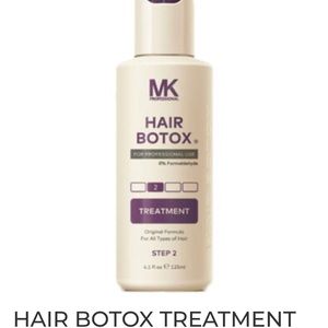 HAIR BOTOX TREATMENT
by MK PROFESSIONAL